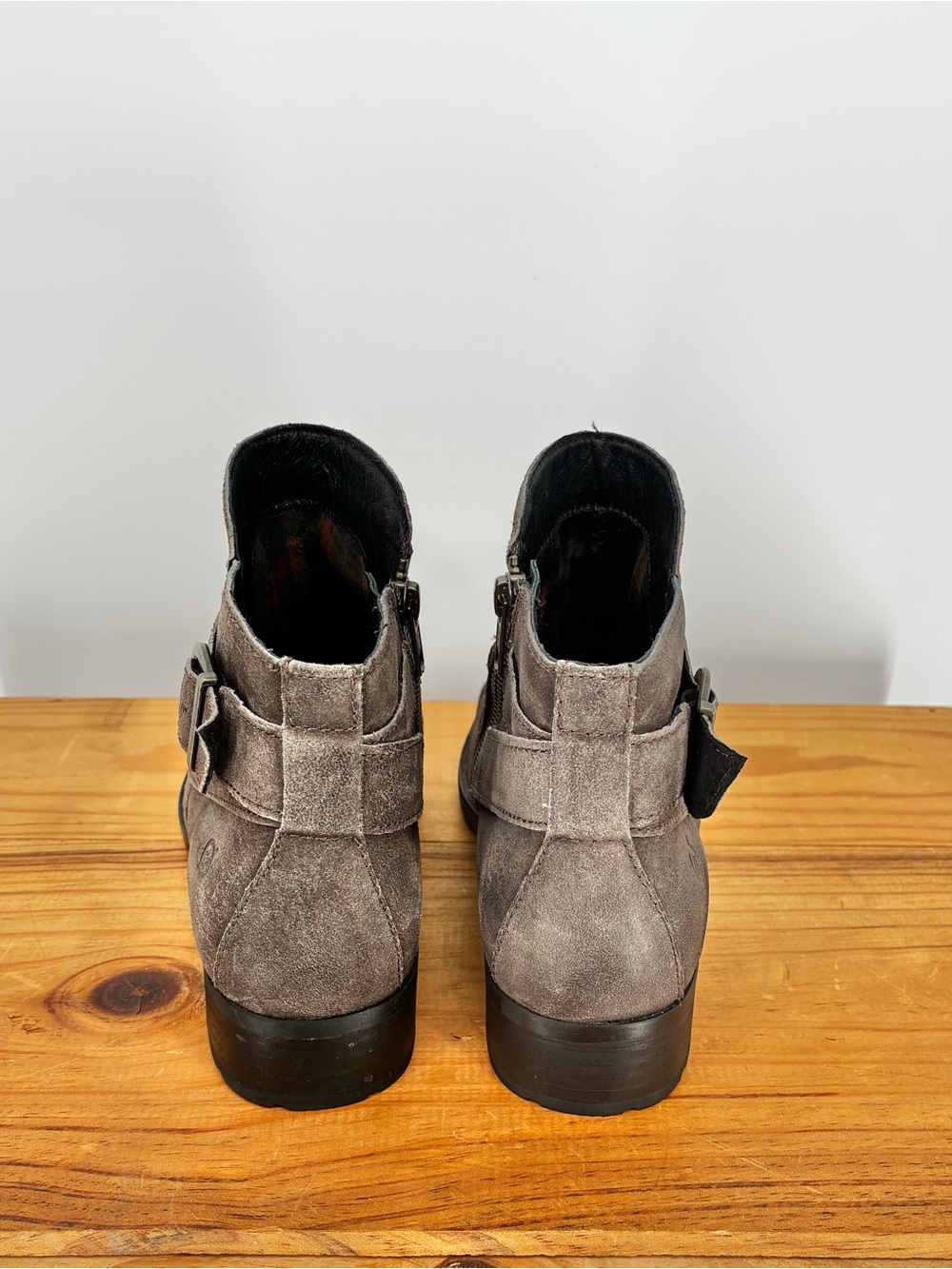 Born Jorgette Gray Nubuck Leather Buckle Ankle Booties Size 7.5 - Picture 10 of 14